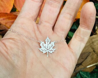 Pendentif feuille; Argent sterling fait main