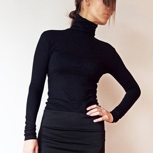 Women s High Neck Roll On Turtleneck Jersey Shirt with Superlong Sleeves