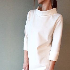 Abito da donna con colletto minimalista, abito elegante in jersey pesante e ampio, abito da sposa semplice, abito su misura