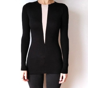 Elegant Long sleeve Women&#39;s T-shirt, Fitted Black Top, Gift for her, Black Top, Unique tee shirt, Women top