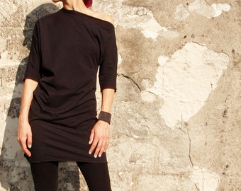 Black Off The Shoulder Asymmetric Jersey Top, One Shoulder Slouchy Women Tunic