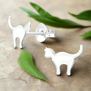 Sterling Silver Cat Stud Earrings - Hypoallergenic and Lightweight