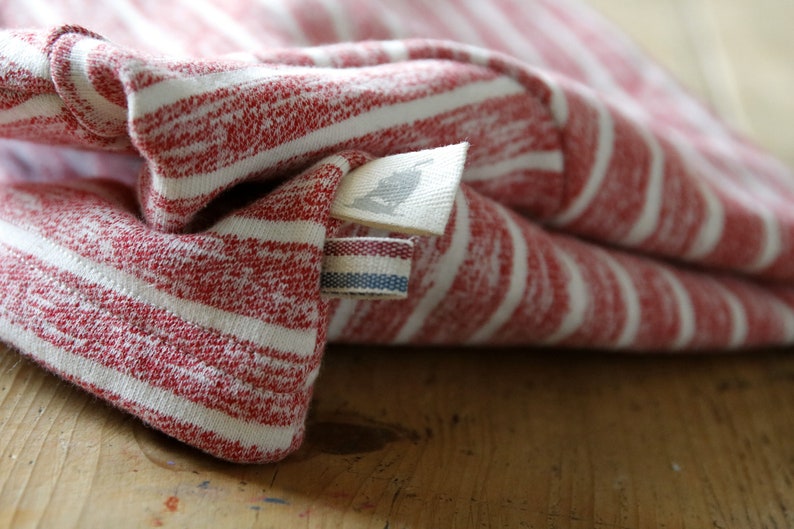 Red-White Stripes with Selectable Motif Kids/' Cotton Sweater