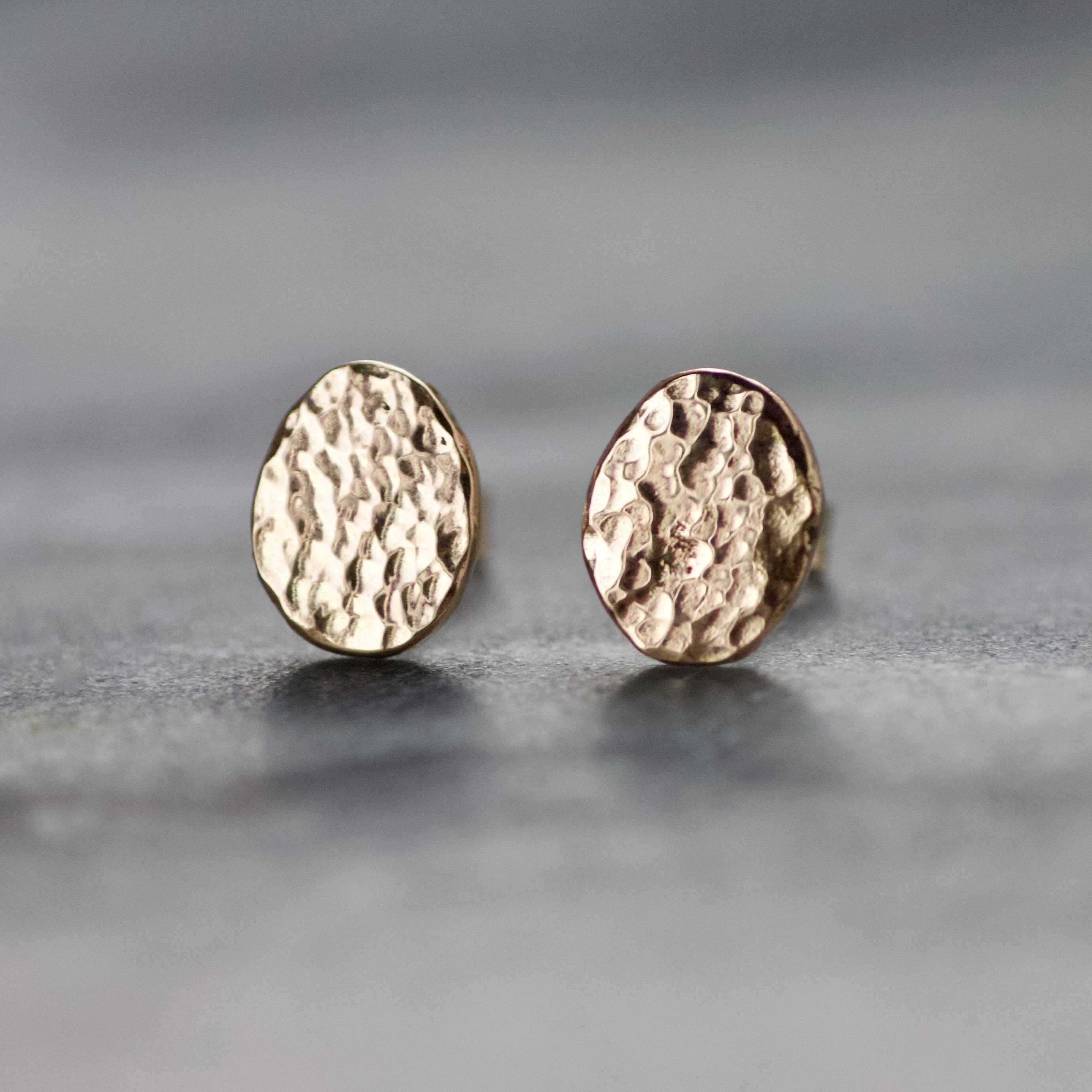 hammered gold earrings studs