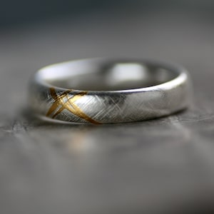 Cross Hatch Polished Silver & 24ct Gold Ring, Unisex, Keum Boo, Geumbu, Kum-bu Band, Textured Ring, Alternative Wedding Ring, Gothic
