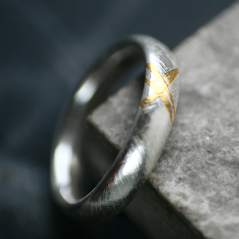 Cross Hatch Polished Silver & 24ct Gold Ring, Unisex, Keum Boo, Geumbu, Kum-bu Band, Textured Ring, Alternative Wedding Ring, Gothic image 4