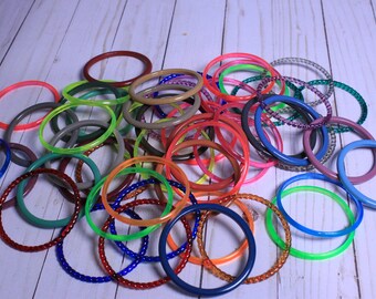 Mixed Lot of 5 - 80's Colorful Plastic Bangle Bracelets