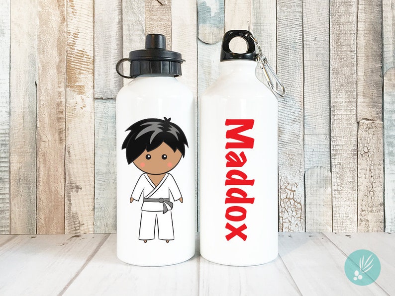 Karate Boy Personalized Water Bottle, Jujitsu Boy, Martial Arts Gift for Boys, Personalized Kids Water Bottle for Kids, Gift for Kids 画像 1