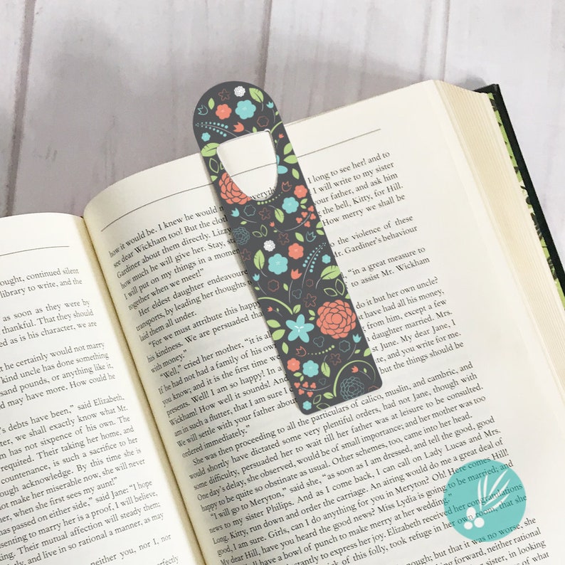 Gray Floral Bookmark, Metal Bookmark Mothers Day Gift, Personalized Bookmark for Books, Bookmark Personalized Teacher Gift, Custom Bookmark 画像 4