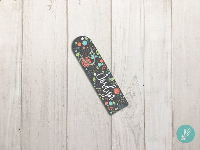 Gray Floral Bookmark, Metal Bookmark Mothers Day Gift, Personalized Bookmark for Books, Bookmark Personalized Teacher Gift, Custom Bookmark 画像 1