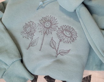 Sunflower Hoodie, Embroidered Crewneck, Floral Embroidering, Handmade Gift, Custom Sweatshirt, Minimalist style