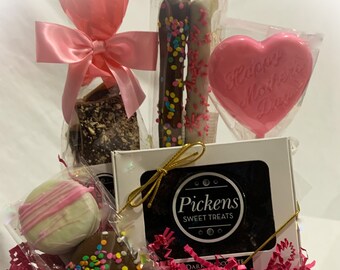 Mother's Day Gift Basket - Chocolate Treats