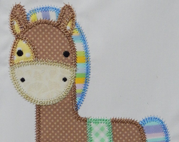 Patchy Farm Applique [5x7] Machine Embroidery Designs # 10520