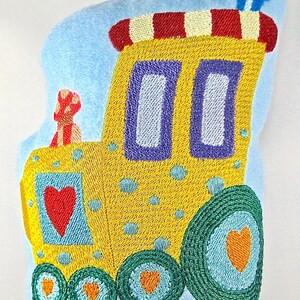 Fuzzy Friends Zoo Train In The Hoop Projects   Machine Embroidery Designs