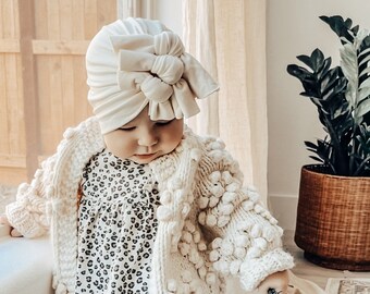 Triple Knot Baby Headwrap Hat, Newborn Turban, Bow Headwrap, Toddler Top Knot, First Outfit, Newborn Outfit, Baby Turbans, Baby Shower gift