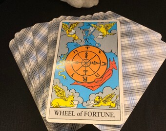 Lectura diaria personalizada de cartas del tarot: Suscripción mensual (Descarga digital)