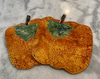 Pot Holders, Set of 2, Pumpkin Pot Holders, Kitchen Potholders, Handmade Potholders, Quilted Pot Holders, Oven Pads, Hot pads, Fall, Harvest