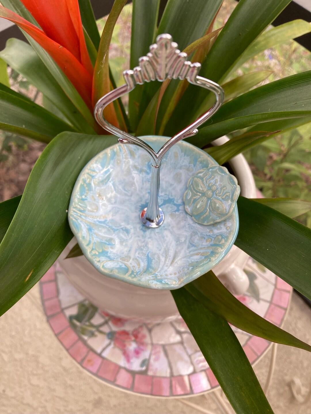 Bee Pollinator, Bee Water Station, Bird Feeder, Butterfly Watering ...