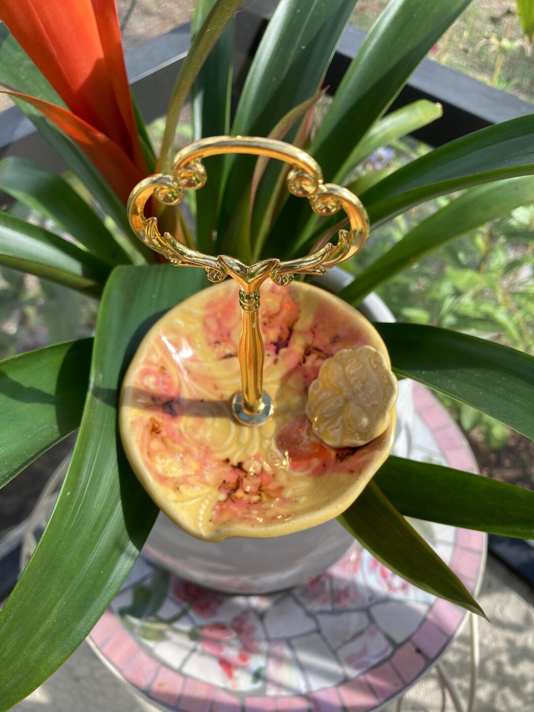 Bee Pollinator, Bee Water Station, Bird Feeder, Butterfly Watering ...