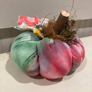 Primitive Fall Halloween Pumpkin, Jack o Lantern, Shelf Sitter, Handmade Pumpkin, Autumn, Harvest, Tye Dye