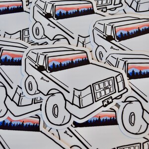 Bronco Sunset Sticker // Pegatina de botella de agua / Pegatina linda / Regalo para / Pegatina portátil / Pegatina MacBook / Pegatina Hydro Flask