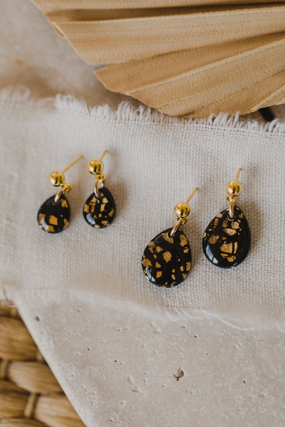 black small teardrop polymer clay earrings with gold leaf // NOMI earrings // black teardrop earrings // gift for her // clay earrings