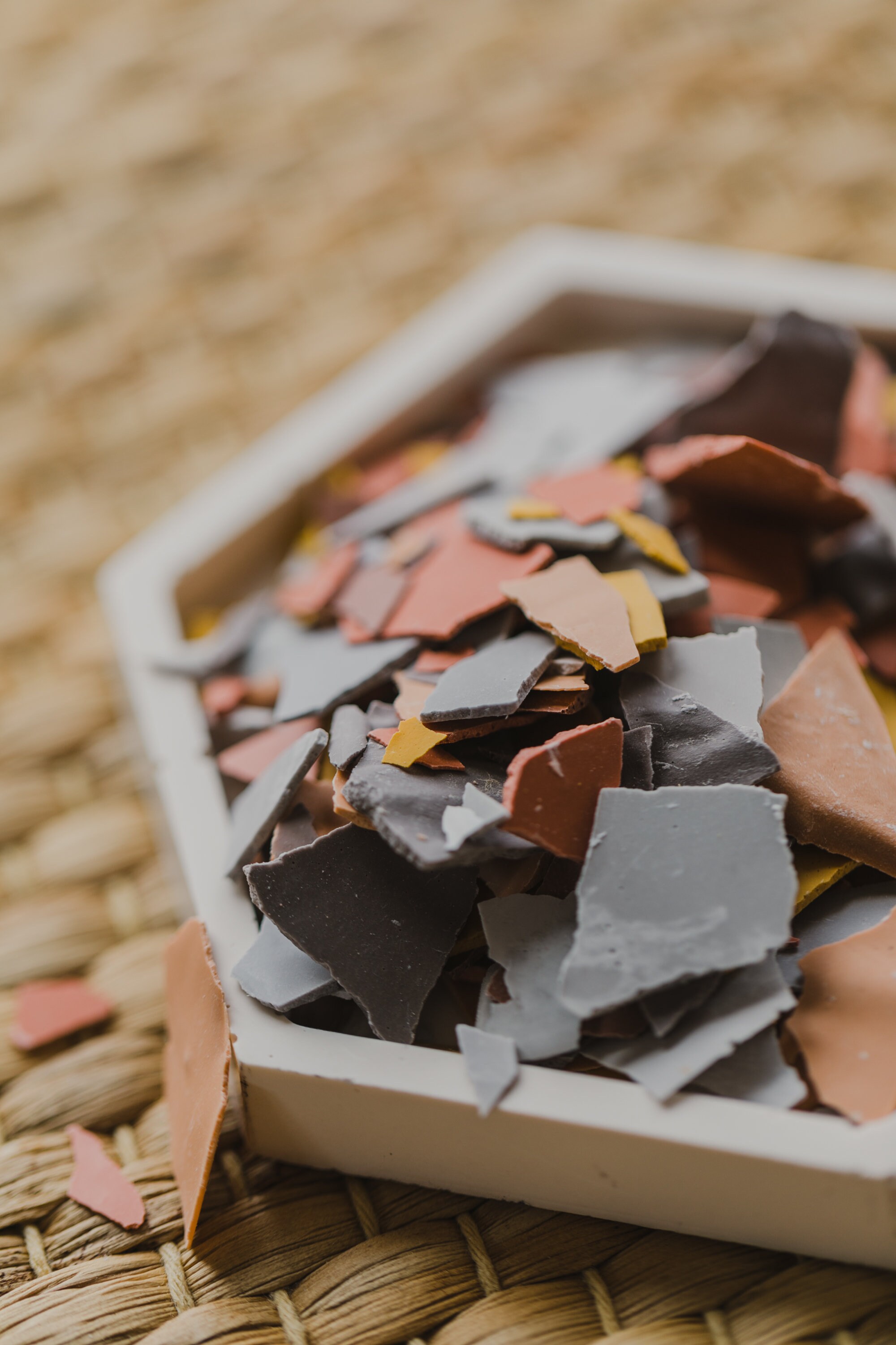 Jesmonite Chips // Terrazzo Chips // Terrazzo // Jesmonite Terrazzo