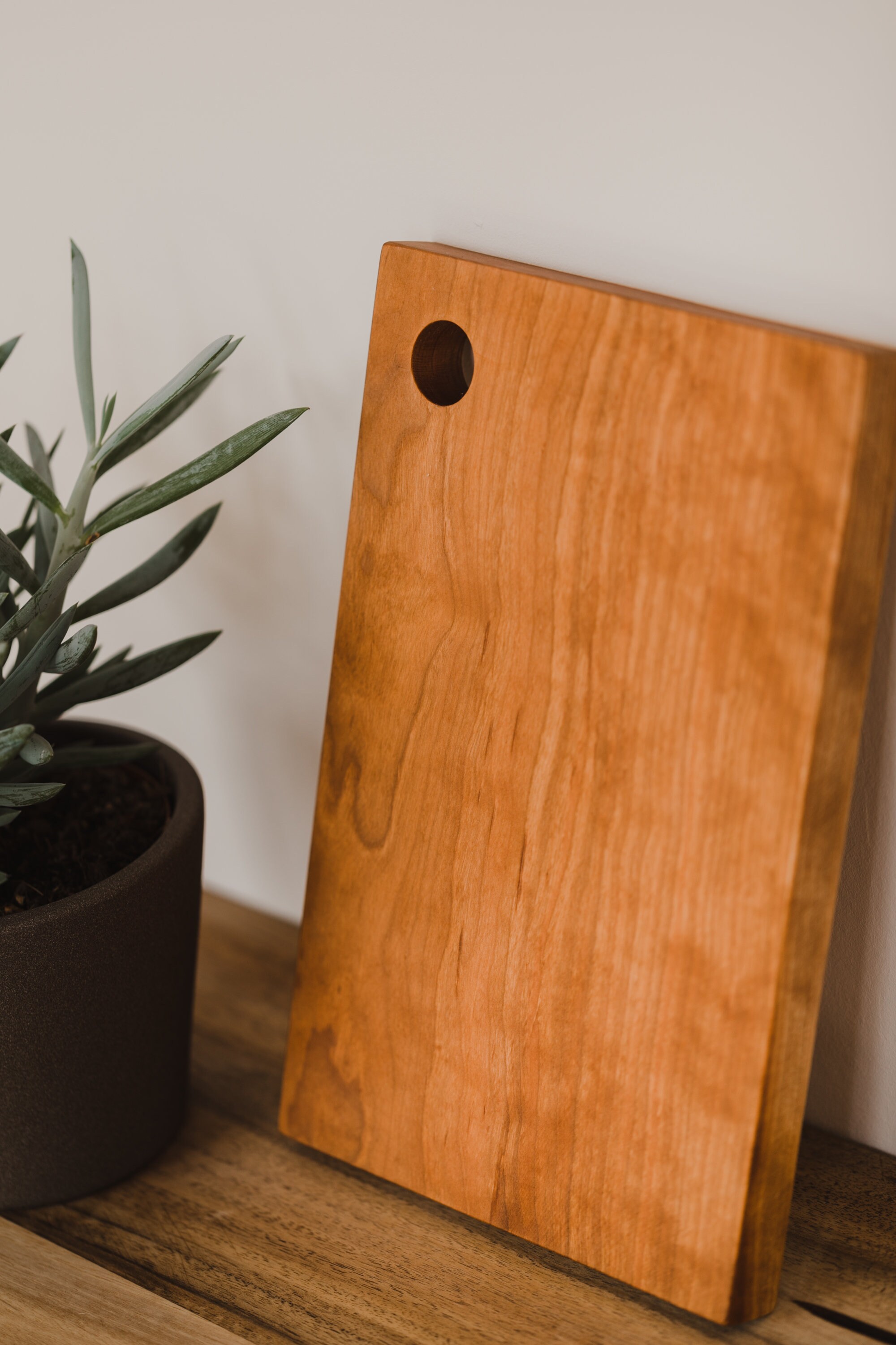 Schneidebrett aus Kirschbaumholz, Kirsche, Echtholz, Schneidebrett