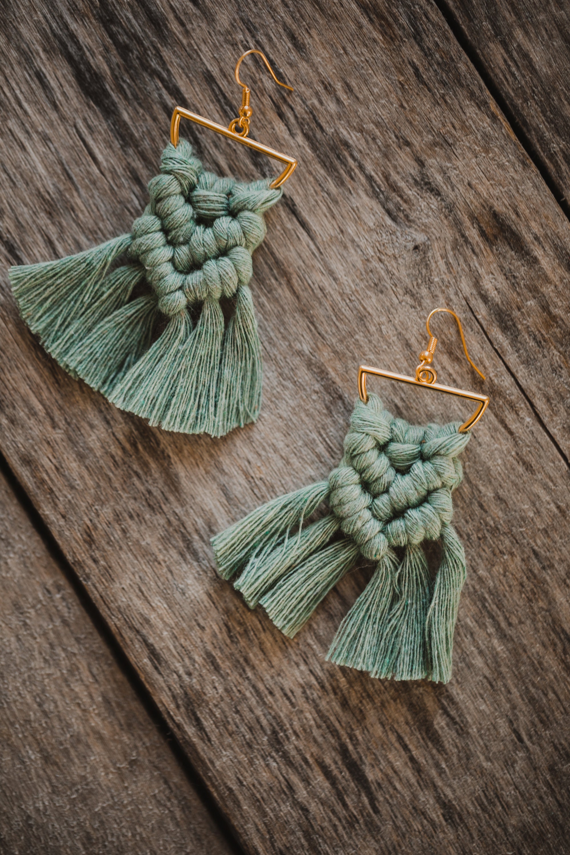 Boho Macrame Earrings, colour green, Earring, Boho Earring, Makramee