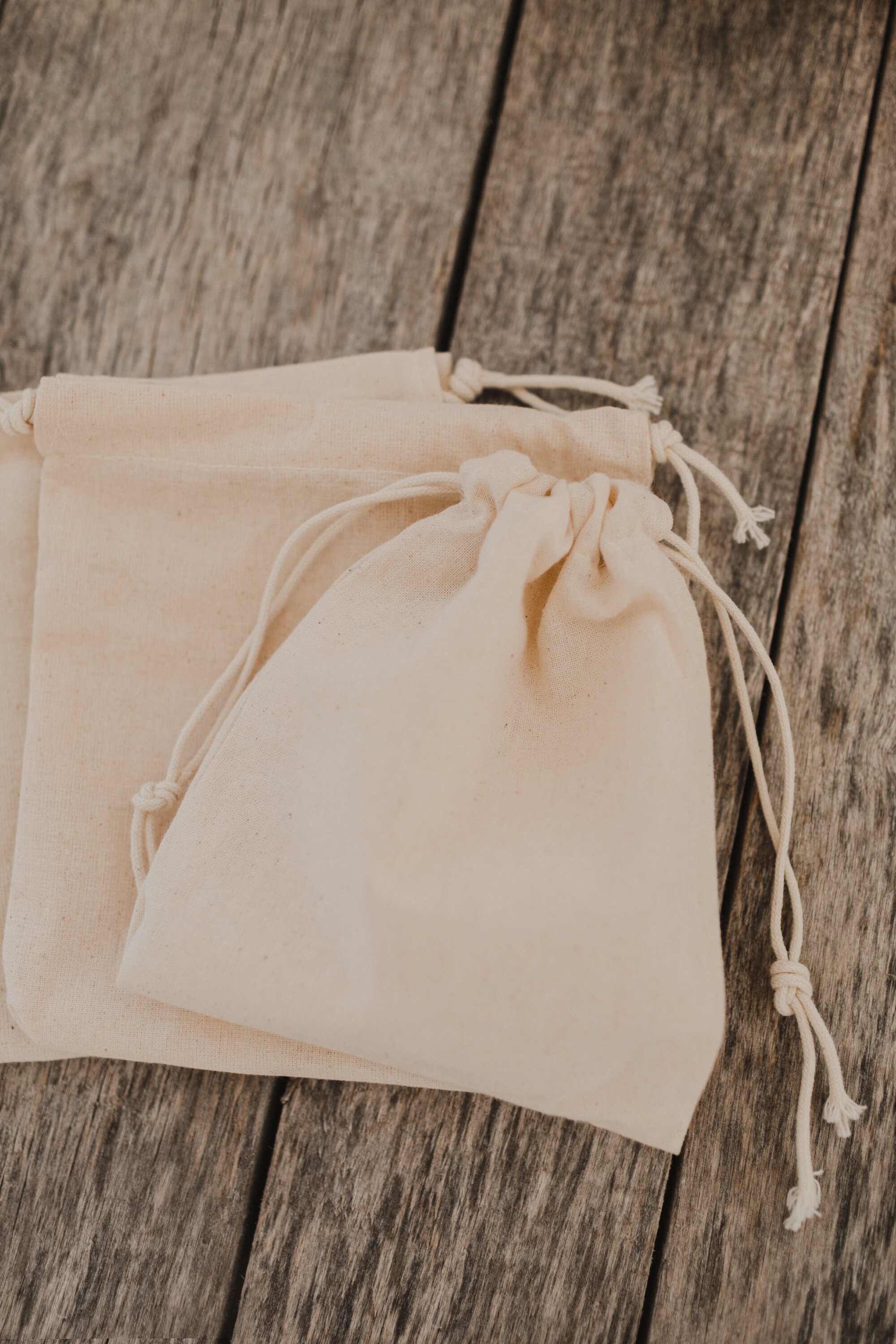 jutebeutel-jutebeutel-natur-schmuckbeutel-geschenkverpackung
