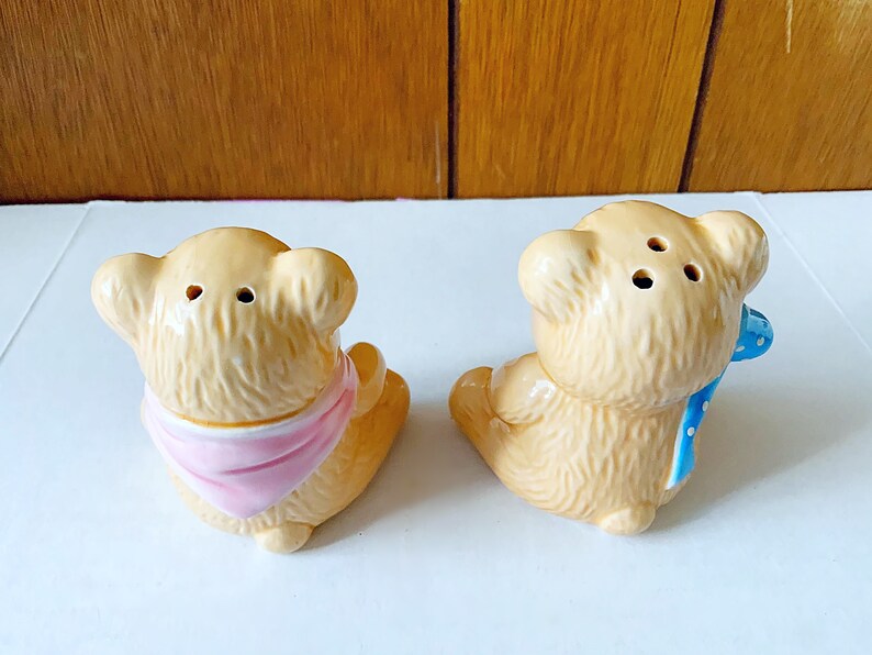 Vintage Ceramic Bears Salt & Pepper Shakers Kitschy Salt and Etsy