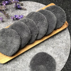 Cuscinetti per il viso riutilizzabili in bambù, set rotondo grigio scuro, salviette morbide in pile, ricambio per dischetti in cotone lavabile ecologico