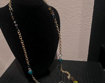 Pendant bead necklace