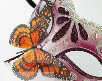 Horquilla de mariposa monarca con cristales de Swarovski. Un regalo para ella.