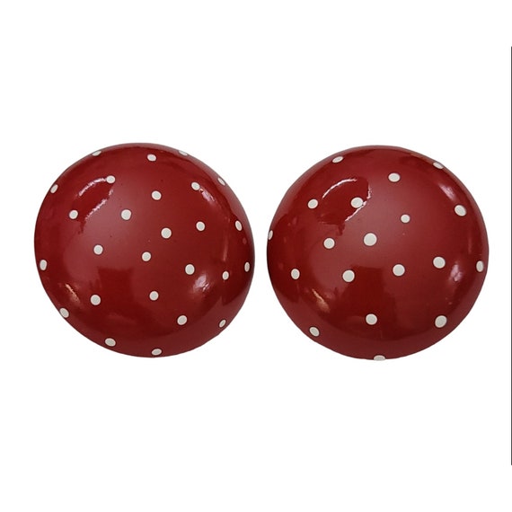 Red White Polka Dot Round Dome Metal 80’s Clip On Earrings  K446