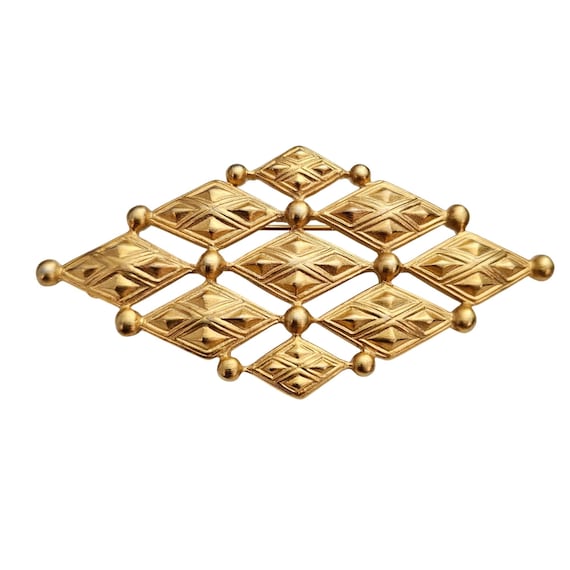Gold Tone Diamond Shape Brooch Open Design Pin J439