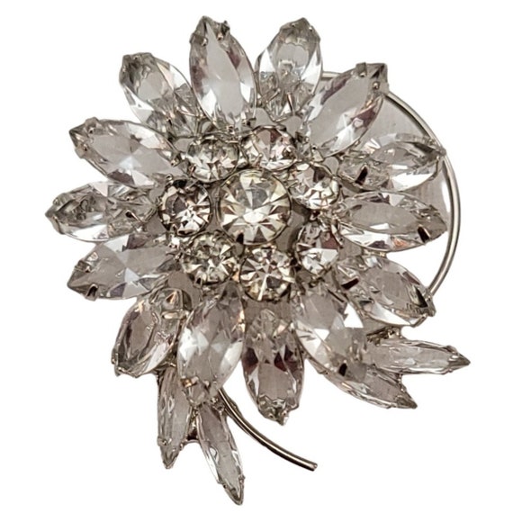 Silver Tone Clear Prong Rhinestone Flower Cluster Brooch Pin K834