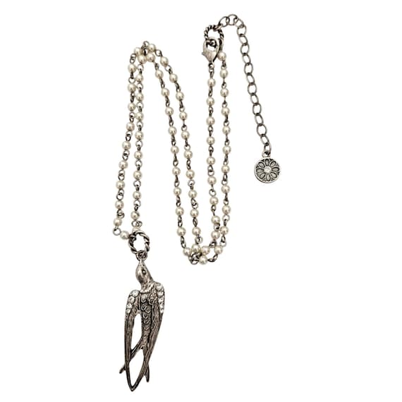 Sweet Romance Faux Pearl Necklace Rhinestone Bird Swift Pendant J646