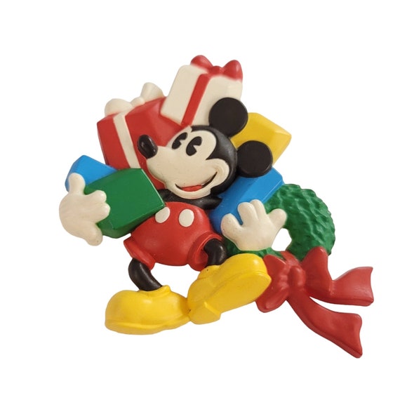 Disney Hallmark Mickey Mouse Carrying Christmas Gifts Pin, Signed K937
