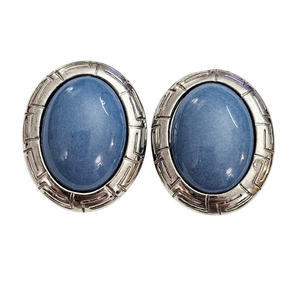 Liz Claiborne Oval Blue Lucite Clip On Earrings Signed, J49