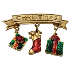 LIA Gold Tone Christmas Stocking, Present Charm Dangle Bar Pin Brooch, Signed K587