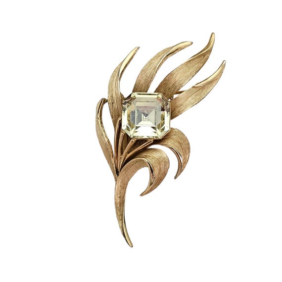 Trifari Crown Over T Gold Tone Jonquil Emerald Cut Rhinestone Brooch Pin, Signed L321