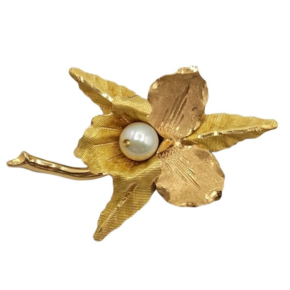 18k Yellow Gold Corletta Flower Leaf Peal Brooch, 7.6 Grams