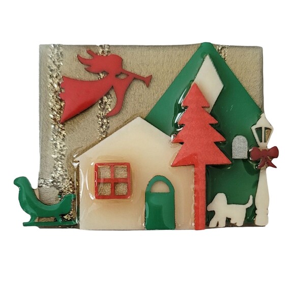 Lucinda Angel Sleigh House Pin Brooch E495