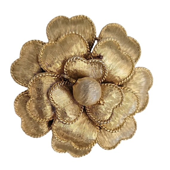 Signed SA Vintage Gold Tone Textured Flower Cluster Brooch