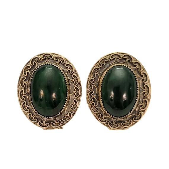 Whiting & Davis Co. Gold Tone Filigree Oval Green Glass Cab Clip-On Earrings, Signed E150
