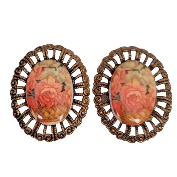 W Germany Gold Tone Filigree Flower Clip On Earrings, Signed K650