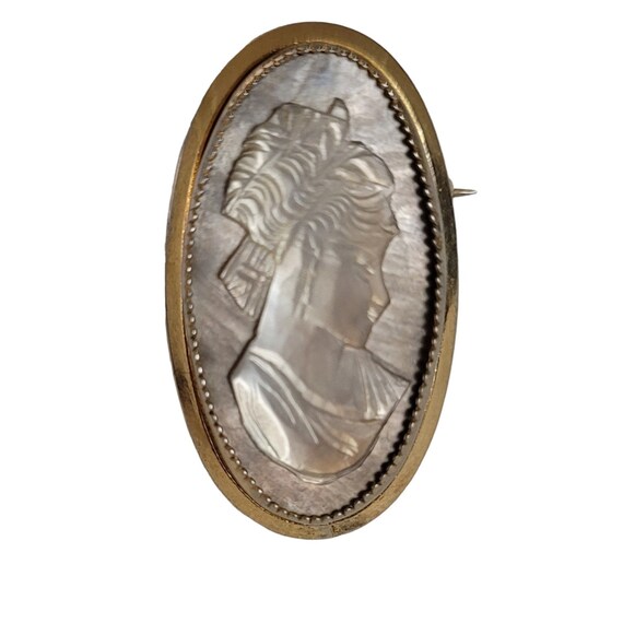 Catamore 1-20 12K GF Gold Filled Shell Carved Cameo Brooch, Signed E85