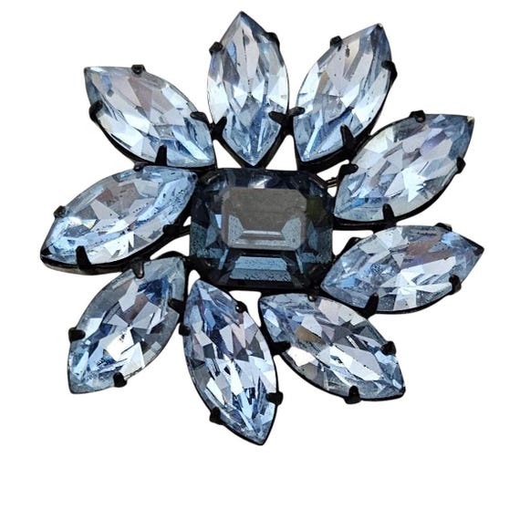Austria Blue Prong Set Rhinestone Flower Brooch, Signed L984
