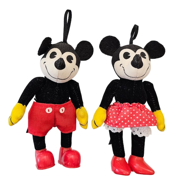 Hallmark 2001 Mickey's & Minnie's Sweetheart Keepsake Ornaments J957